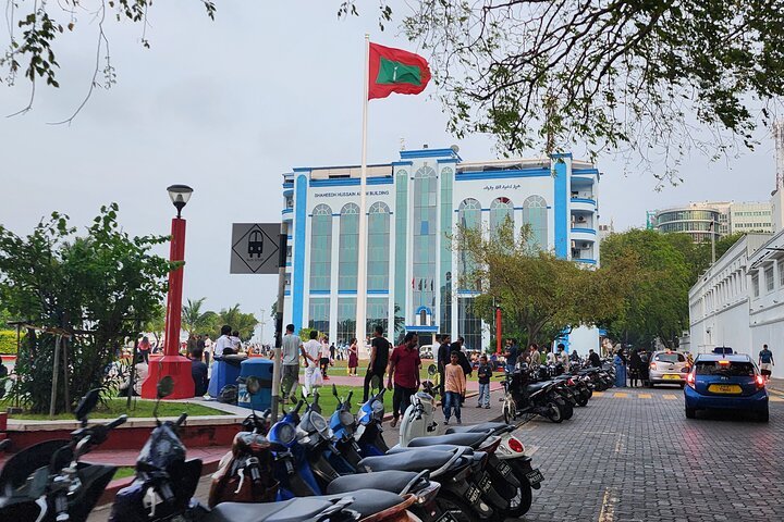 Greater Male Explorer - Private City Tour by Car or by Walking